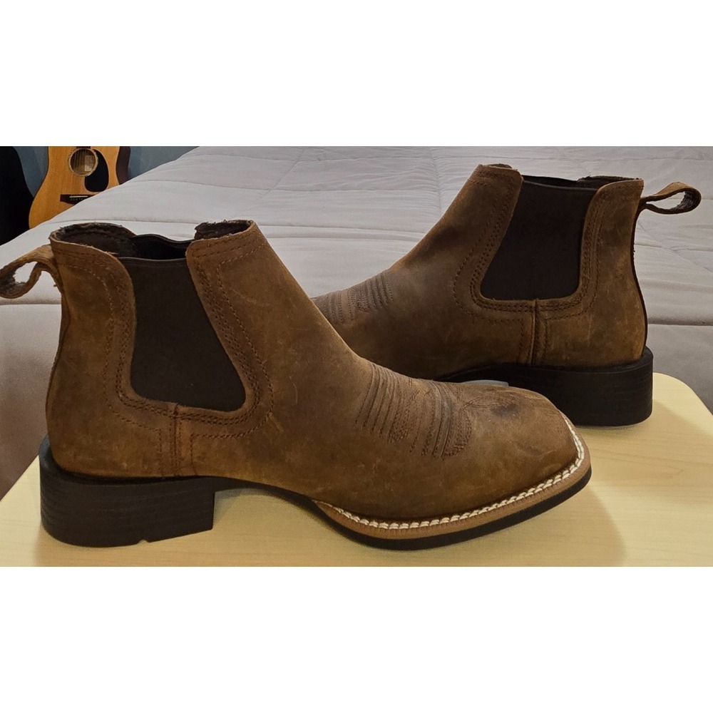 Ariat® (Men's 10 D) Booker™ Chelsea Wide Square Toe Western Boot - $150 - Picture 9 of 12